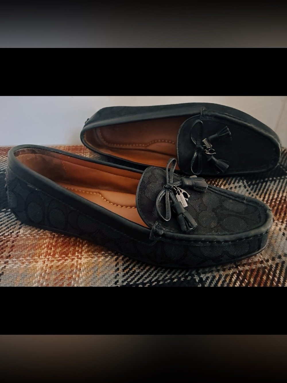 Coach Black Signature C Tassel Bow Mocs Loafers Sz 7B